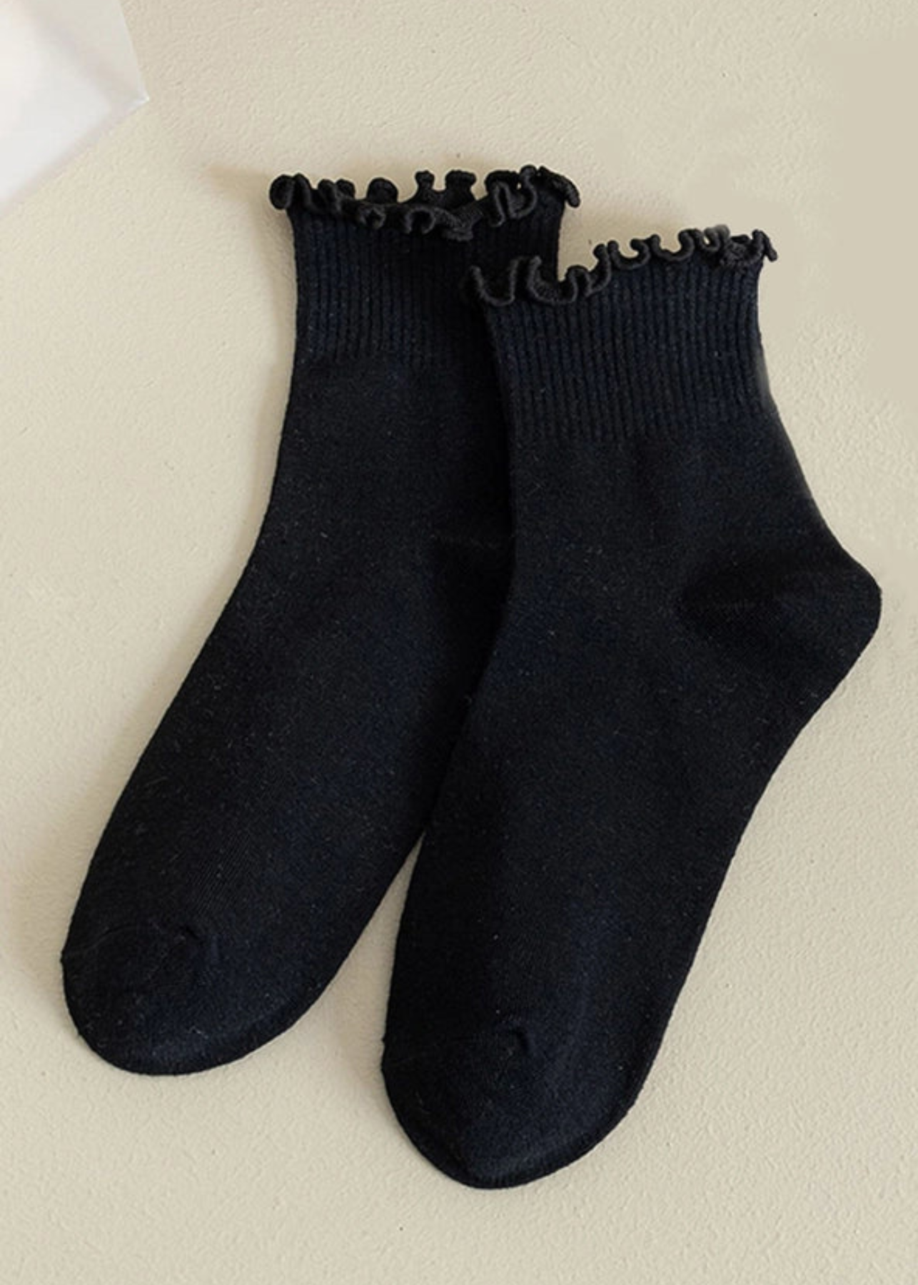 Journee Black Ruffle Socks