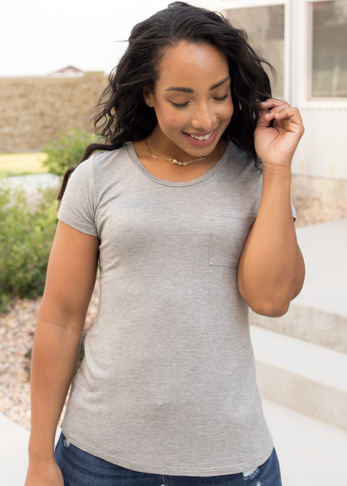 The Perfect Pocket Tee – My Sister's Closet